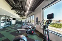 Hampton Inn & Suites Fort Wayne Downtown - Gym
