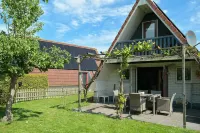 Holiday Home ‘De Druif’ (6p.) with a Nice Terrace Near Lake Lauwersmeer Hotels in der Nähe von De Eendragt