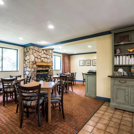 Quality Inn Cortland - University Area
