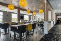 Quality Hotel & Conference Centre - breakfast