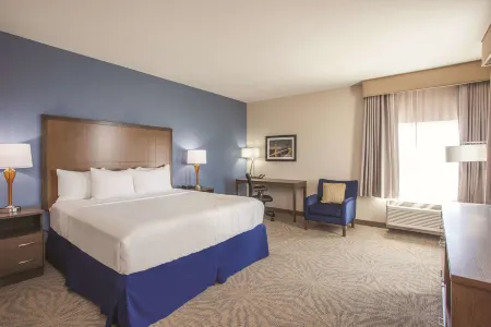 La Quinta Inn & Suites by Wyndham Morgan Hill-San Jose South