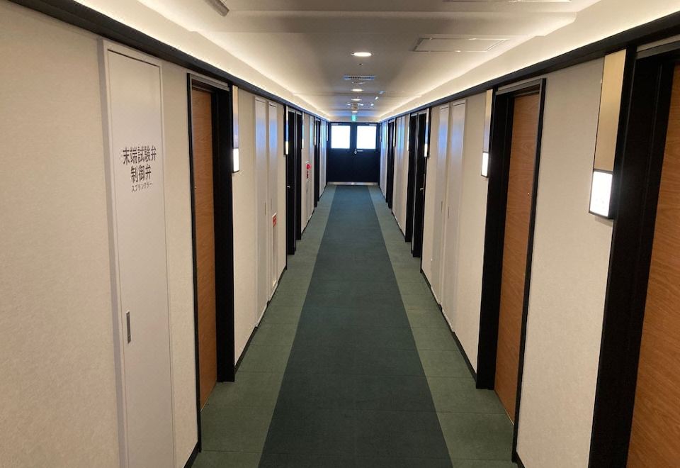 3. 니시테츠 인 니..