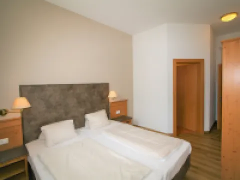 Lechners Wohnwelt Hotels in Stumm