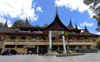Royal Denai Hotel Hotel dekat Los Kelapa