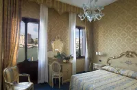 Hotel Carlton on the Grand Canal - Romantic