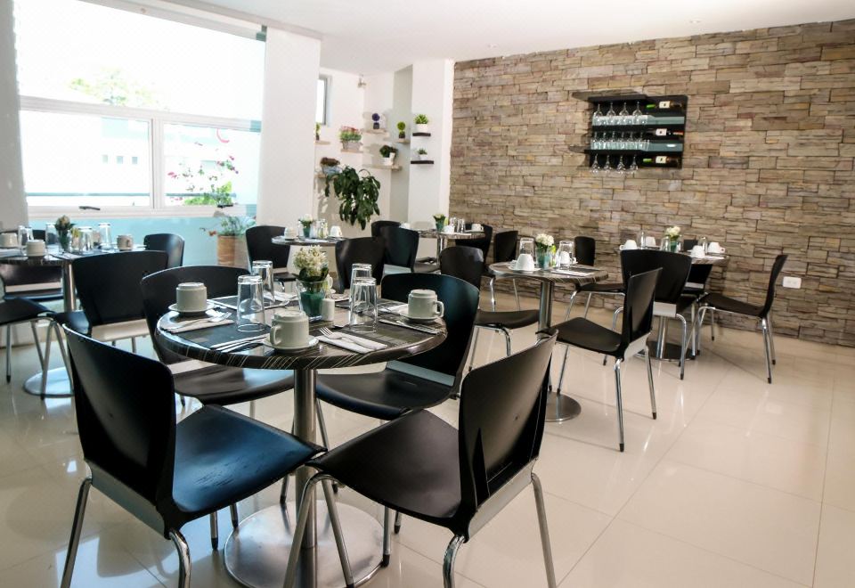 Hotel Sandjaja Over view