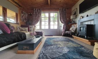 Cosy Wood Cabin in Rural Area Near National Park