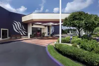 The Verve Boston Natick, Tapestry Collection by Hilton Hotel a Natick
