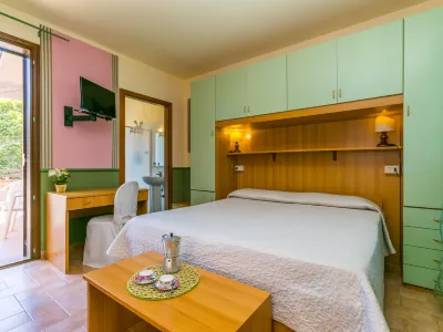 Trilocale - Ranch Hotel Hotel in zona Rocca Pisana