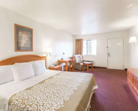 威爾科克斯温德姆戴斯汽車旅館 威爾科克斯酒店