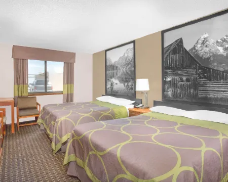 Super 8 by Wyndham Riverton Hotels in Riverton
