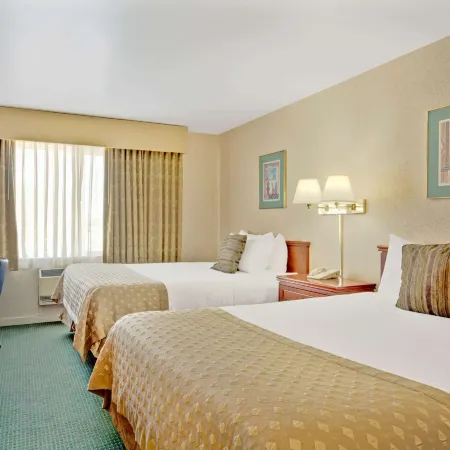 Ramada by Wyndham Draper