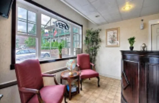 로드웨이 인 레이크 조지 아울렛