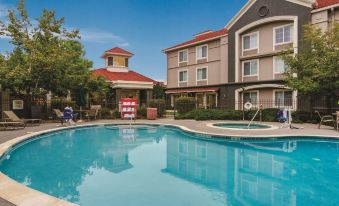 La Quinta Inn & Suites by Wyndham Denver Boulder-Louisville