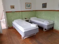 Röda Stallet Bed & Breakfast Các khách sạn ở Hjo