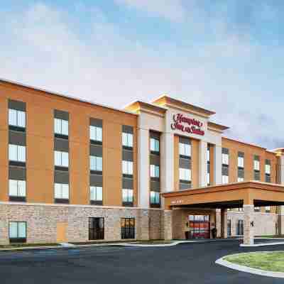 Hampton Inn & Suites Chicago Waukegan Hotel Exterior