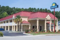 Days Inn by Wyndham Dillon - Pet friendly