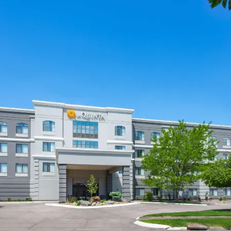 La Quinta Inn & Suites by Wyndham Kearney