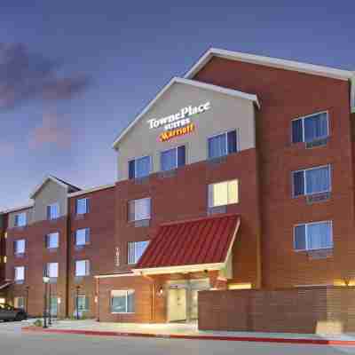 TownePlace Suites Dallas McKinney Hotel Exterior