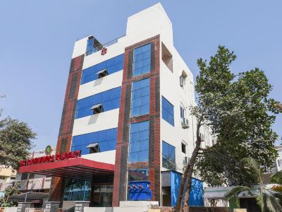 Hotel O Raghavendra Residency