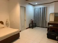 Sleepadz Hotel-Dormitel Dyd