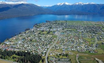 The Village Inn Hotel Te Anau