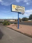 Little Daisy Motel Hotels in Cornville