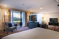 Hilton Cairns - Balkon