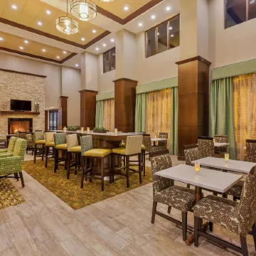 Hampton Inn & Suites Bend