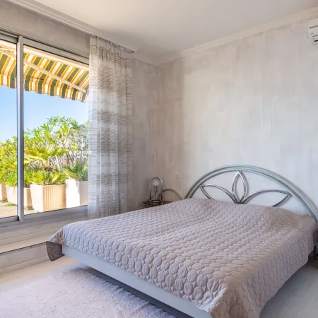 Les Balcons d'EZE Отели в г. Эз