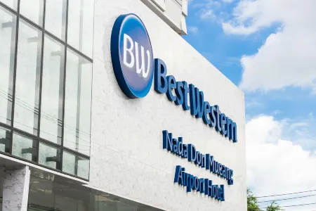 Best Western Nada Don Mueang Airport Hotel Отели рядом с достопримечательностью «Phranakhon Rajabhat University»