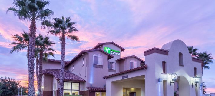 Holiday Inn Express & Suites MANTECA CITY CENTER by IHG Hotels in San Joaquin County