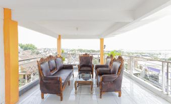 Urbanview Hotel Near Jatim Park 3 by RedDoorz