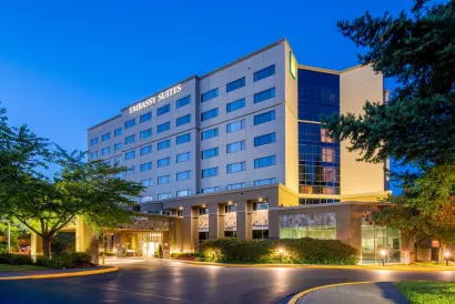 Embassy Suites by Hilton Seattle Tacoma International Airport