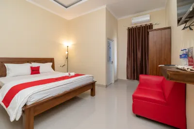 RedDoorz Syariah @ Jalan Pangeran Antasari 4 Hotels in Bandar Lampung