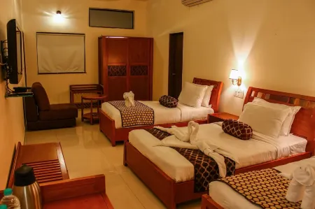 Krishna Park Resort Отели в г. Раджкот