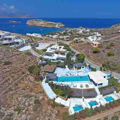 Agalia Luxury Suites Hotel Exterior