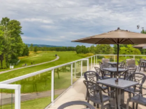 Living Stone Golf Resort Hotels in Сімко