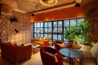 Room2 London Chiswick Hometel فنادق في هونسلو