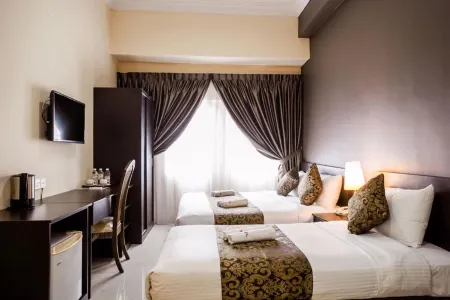 RJ Hotel Kulai Отели рядом с достопримечательностью «Johor Premium Outlets»