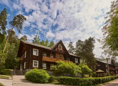 Zolotoj Plyazh Hotel Hotels near Ozero Turgoyak