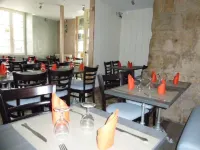 Hôtel Restaurant A la Porte Saint-Jean Hôtels à : La Souterraine