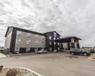 Comfort Inn & Suites Bonnyville Hotels in Bonnyville