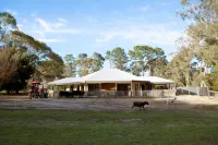 Margaret River Hideaway & Farmstay - جاكوزي