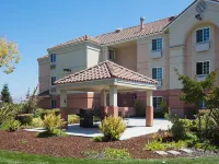 Sonesta Simply Suites Silicon Valley Santa Clara Hotels near Westfield Valley Fair