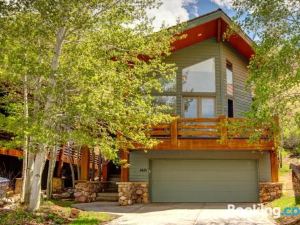 K B M Resorts- Pac-2410 Palatial 5Bd Luxury Retreat in Deer Valley with Private Hot Tub