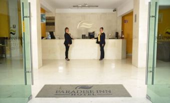 Hotel Paradise Inn