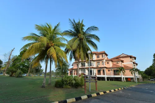 Kijal Apartment Hotels in Kerteh