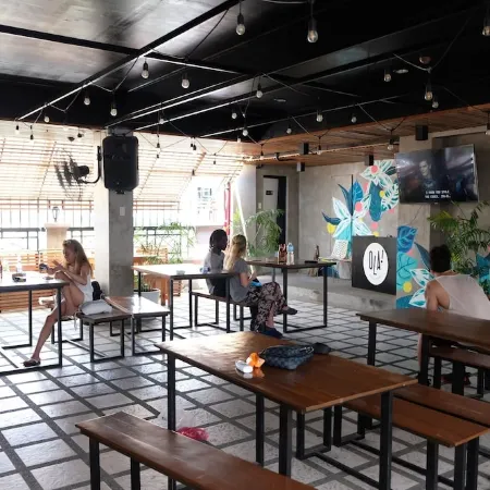 Ola Hostel Manila
