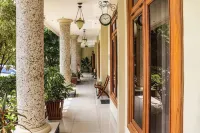 Paseban Sena Ballroom and Boutique Hotel - 2 stelle
